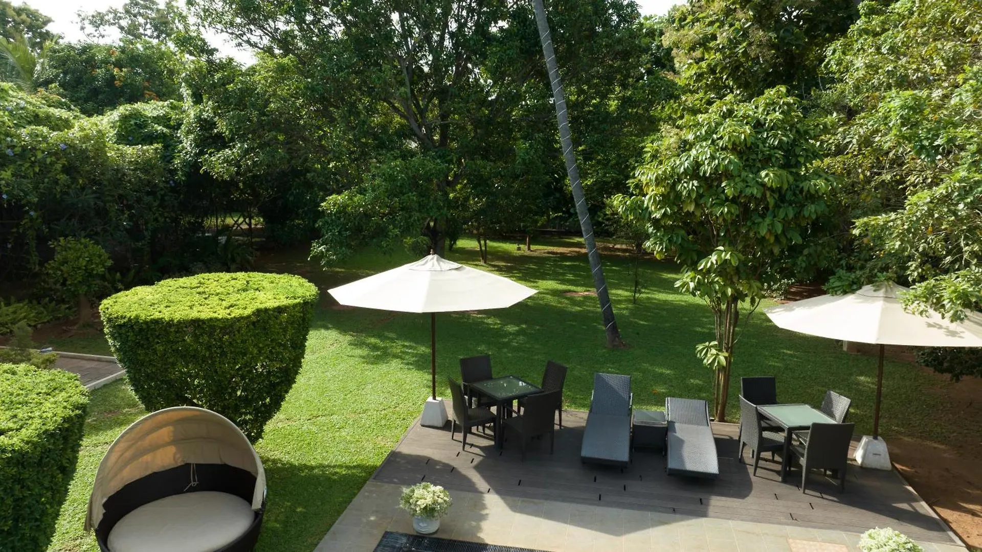 Swanee Grand Hotel Negombo