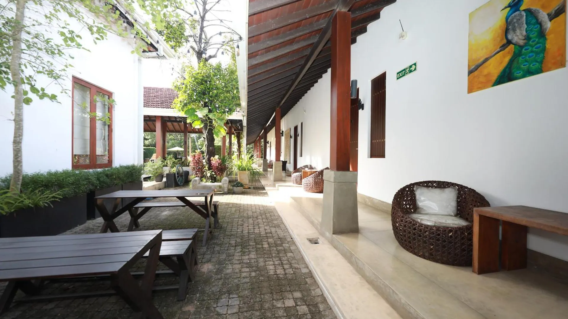 ****  Swanee Grand Hotel Negombo Sri Lanka